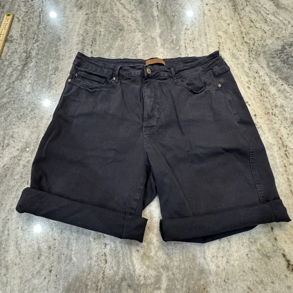 Judy Blue 36